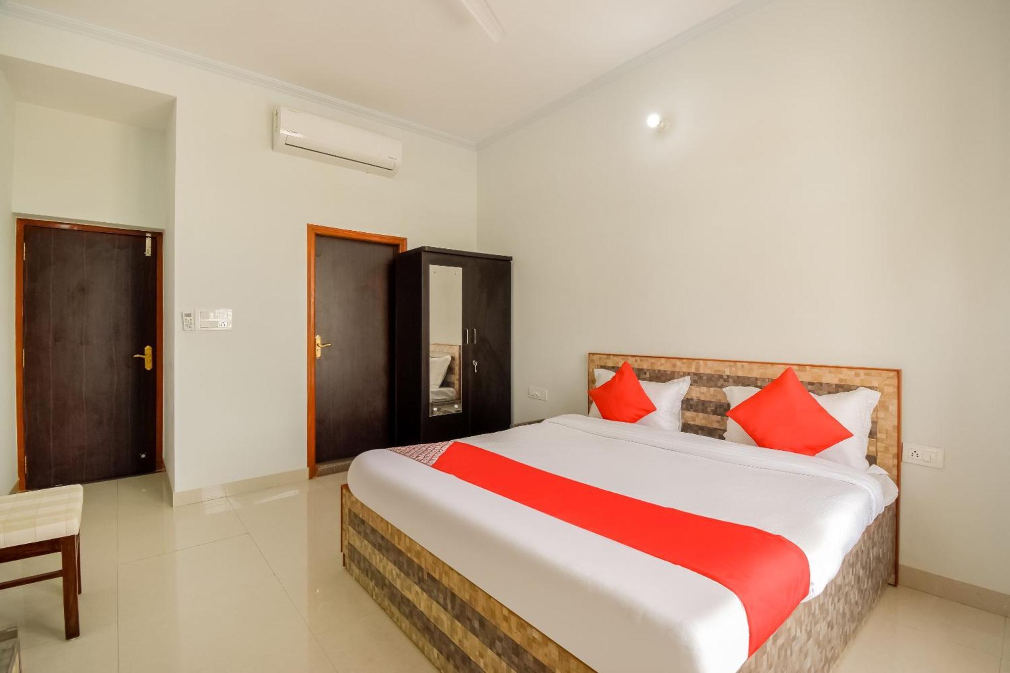 Hotel O Kusum Lodge Pandu Экстерьер фото